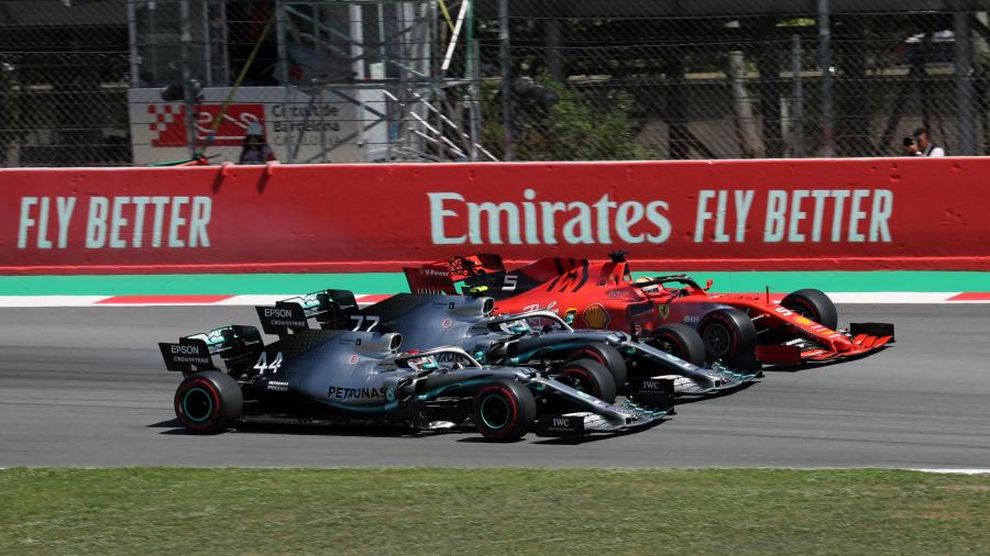  Mercedes-AMG F1 W10 EQ Power+ 2019 года  (фото 29 из 31)